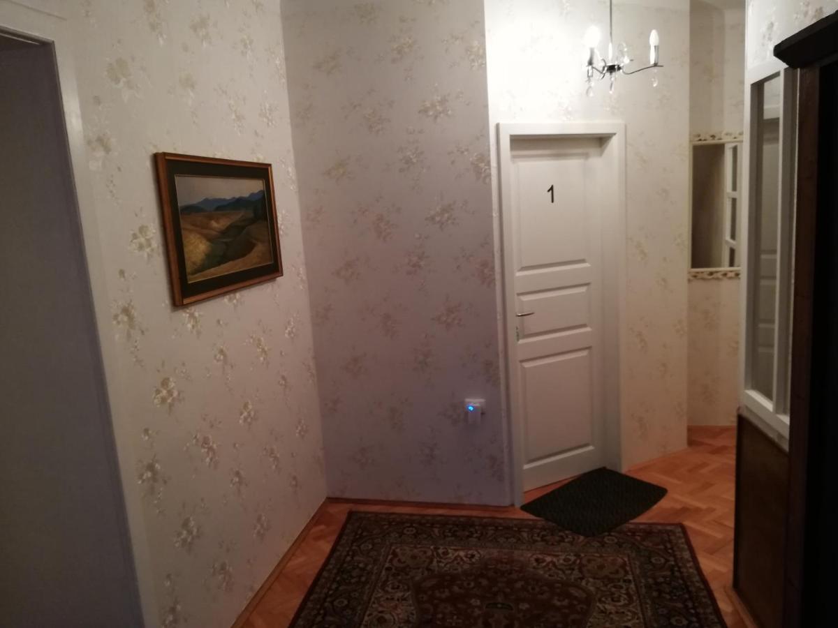Bed and Breakfast Sobe Sabec Постойна Екстер'єр фото